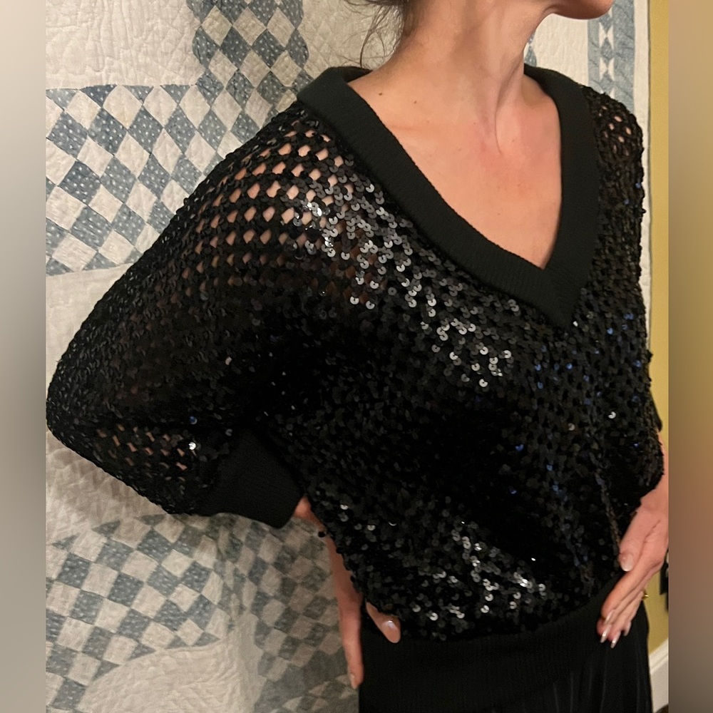 Gorgeous Anthony Muto AM PM Black Sequined Sweater